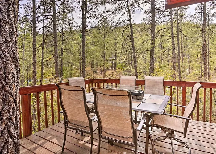 Peaceful W/ Deck & Grill: 1 Mi To *